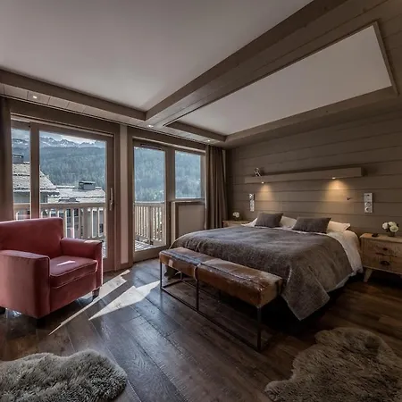 4 Bedrooms Penthouse In 1650 كورشوفيل